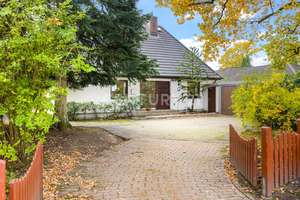 Einfamilienhaus mit Renovierungsbedarf*attraktiver Grundriss*Doppelgarage*schönes Südgrundstück – Die vollständige Adresse der Immobilie erhältst du vom Anbieter., 22844 Norderstedt – Vorschaubild 18