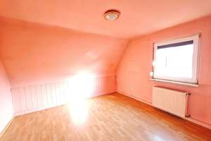 „Viel Raum für Wohnen und Arbeiten – Haus mit Scheune und großem Hof“ – Die vollständige Adresse der Immobilie erhältst du vom Anbieter., 67434 Diedesfeld, Neustadt an der Weinstraße – Vorschaubild 12