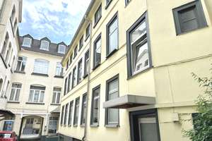 RUHIG GELEGENE CITY-ALTBAUWOHNUNG