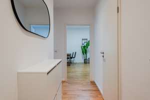 From 01.05 - Bright and Peaceful 3-rooms Apartment with Balcony – Die vollständige Adresse der Immobilie erhältst du vom Anbieter., 10715 Wilmersdorf, Berlin – Vorschaubild 29