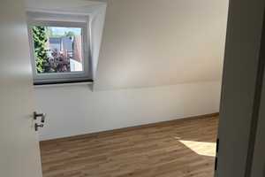Attraktive und modernisierte 3-Zimmer-Dachgeschosswohnung mit gehobener Innenausstattung in Herford – Robert-Koch-Straße 25, 32049 Herford (Kreis) – Vorschaubild 9