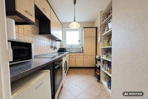 Etagenwohnung mit beeindruckendem Weitblick über Lübeck, frei zu übergeben – 23556 Sankt Lorenz Nord, Lübeck – Vorschaubild 2