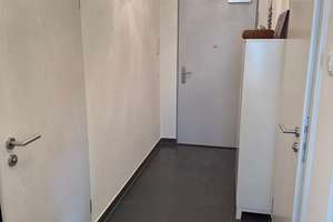 Exklusiv möblierte 2-Zi.-Wohnung mit Südbalkon, Tiefgarage & hochwertiger Ausstattung in Trudering – Die vollständige Adresse der Immobilie erhältst du vom Anbieter., 81825 Gartenstadt Trudering, München – Vorschaubild 12