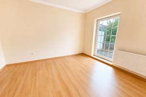 Reihenendhaus mit Balkon und Garage in beliebter Lage ! – Liebensteiner Straße 2, 28205 Peterswerder, Bremen – Vorschaubild 9