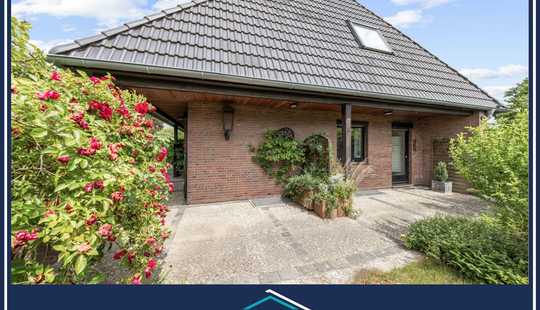 Bild von Haus mit 3 Wohneinheiten in ruhiger rückwärtiger Lage mit großem Garten