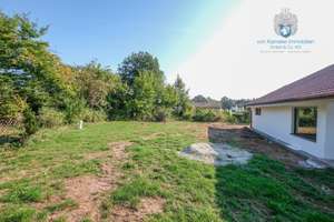 Gepflegtes Galerie-EFH mit großen Garten, EBK, Hobbyraum sowie Doppelgarage in herrlicher Lage – Die vollständige Adresse der Immobilie erhältst du vom Anbieter., 91341 Röttenbach – Vorschaubild 2