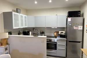 Im Zentrum von Dellbrück - 2 Zimmer-Wohnung mit Balkon, TG-Stellplatz & EBK – Dellbrücker Hauptstr. 58, 51069 Dellbrück, Köln – Vorschaubild 3