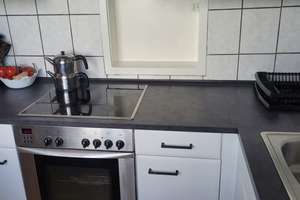 Schöne 5,5-Zimmer-Doppelhaushälfte mit EBK in Neuhausen a.d.f – Adenauerstraße 33, 73765 Neuhausen auf den Fildern – Vorschaubild 7