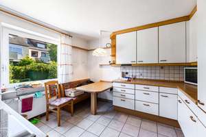 HEGERICH: Ihr neues Familienglück in Fürth-Sack - Schönes Reihenmittelhaus mit Terrasse und Garten – Die vollständige Adresse der Immobilie erhältst du vom Anbieter., 90765 Sack, Braunsbach, Bislohe, Steinach, Fürth – Vorschaubild 5