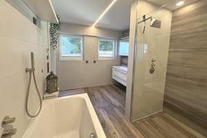 Exklusives Wohnen: zwei Wohneinheiten vereint (mit 360°-Tour)! – Die vollständige Adresse der Immobilie erhältst du vom Anbieter., 70569 Kaltental, Stuttgart – Vorschaubild 13