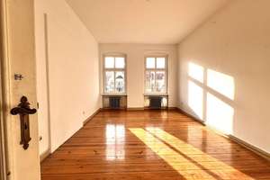 Lichtdurchflutete Altbauwohnung mit hohen Decken und Stuckdetails - zum Selbstgestalten! – Die vollständige Adresse der Immobilie erhältst du vom Anbieter., 10961 Kreuzberg, Berlin – Vorschaubild 19