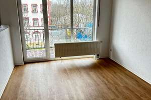 attraktive 3 Raum Wohnung mit Balkon , Lift und Stellplatz, vermietet – Schulstraße 25C, 9125 Altchemnitz, Chemnitz – Vorschaubild 6