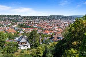 Stilvolles Einfamilienhaus mit phantastischer Aussicht, Garten, Terrasse und Einliegerwohnung! – Die vollständige Adresse der Immobilie erhältst du vom Anbieter., 70197 Hasenberg, Stuttgart – Vorschaubild 2