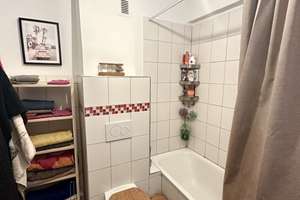 Lichtdurchflutete 3-Zimmer-Wohnung mit Balkon im Herzen von Ehrenfeld - WE 401 – Ehrenfeldgürtel 131, 50823 Ehrenfeld (Ortsteil), Köln – Vorschaubild 11
