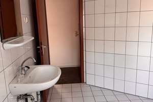Nähe Folkwang Museum und Rüttenscheider Strasse. Hübsche DG-Wohnung. Garage möglich. – Demrathkamp 5, 45130 Rüttenscheid, Essen – Vorschaubild 7