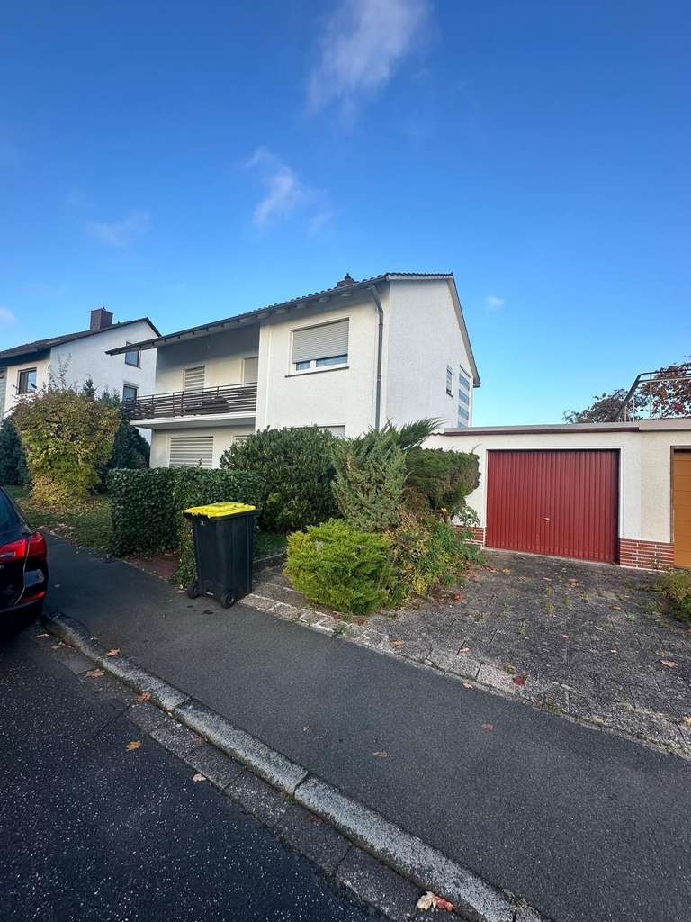 Immobilie in Eschwege - Gepflegtes Zweifamilienhaus mit Garten - Bild 0