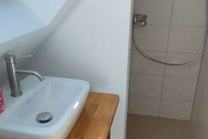 Frisch saniert: Vier Zimmer in Niedernhausen – 65527 Niedernhausen – Vorschaubild 2