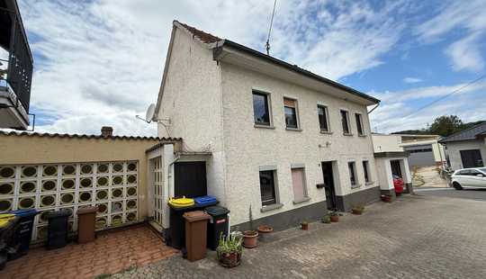 Bild von Charmantes Einfamilienhaus mit Potenzial und Ausbaureserve