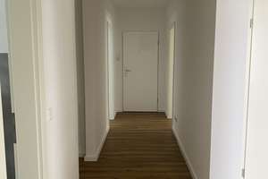 komplett modernisierte 4-Zimmer-Erdgeschoss-Wohnung in energetisch saniertem Mehrfamilienhaus – Bonner Str. 82, 51145 Eil, Köln – Vorschaubild 21