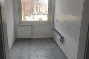 Gepflegte 3-Zimmer-Wohnung mit Balkon im Seeviertel Salzgitter – Riesentrapp 24, 38226 Lebenstedt, Salzgitter – Vorschaubild 7