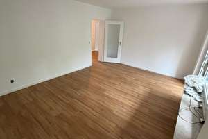 Frisch renovierte 3-Zimmer-Wohnung mit Balkon in Frankfurt-Hausen | ca. 70 m² – 60488 Hausen, Frankfurt am Main – Vorschaubild 3