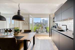 Architektur, Licht und Lage in perfekter Harmonie – ein Penthouse der besonderen Art – Die vollständige Adresse der Immobilie erhältst du vom Anbieter., 40215 Friedrichstadt, Düsseldorf – Vorschaubild 4