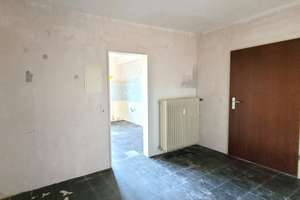Bezugsfrei!!  Helle Souterrainwohnung mit viel Potential – Bliedinghauser Str. 14, 42859 Bliedinghausen, Remscheid – Vorschaubild 3