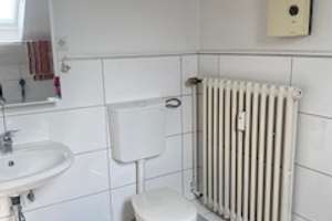 Duisburg - Duissern :  Dachgeschosswohnung mit EBK – Konradinstraße 30, 47058 Duissern, Duisburg – Vorschaubild 11