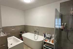 Hell und gut geschnitten - Moderne 4-Zimmer-Wohnung im Briller Viertel mit Küche und großer Terrasse – Bayreutherstr. 32, 42115 Wuppertal – Vorschaubild 15