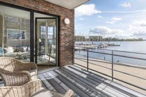 Traveblick! Exklusive Ferienwohnung direkt an der Marina – Die vollständige Adresse der Immobilie erhältst du vom Anbieter., 23570 Travemünde, Lübeck – Vorschaubild 10