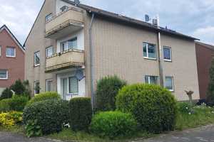 Voll vermietetes, solides Mehrfamilienhaus mit 6 Mietwohnungen in guter Wohnlage – Neuss (Rhein-Kreis) – Vorschaubild 1