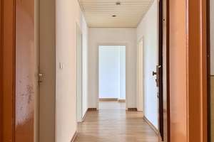 FAMILIEN HERZLICH WILLKOMMEN - 5 Zimmer und ein herrlicher Garten – Zeißstraße 45, 9131 Hilbersdorf, Chemnitz – Vorschaubild 2