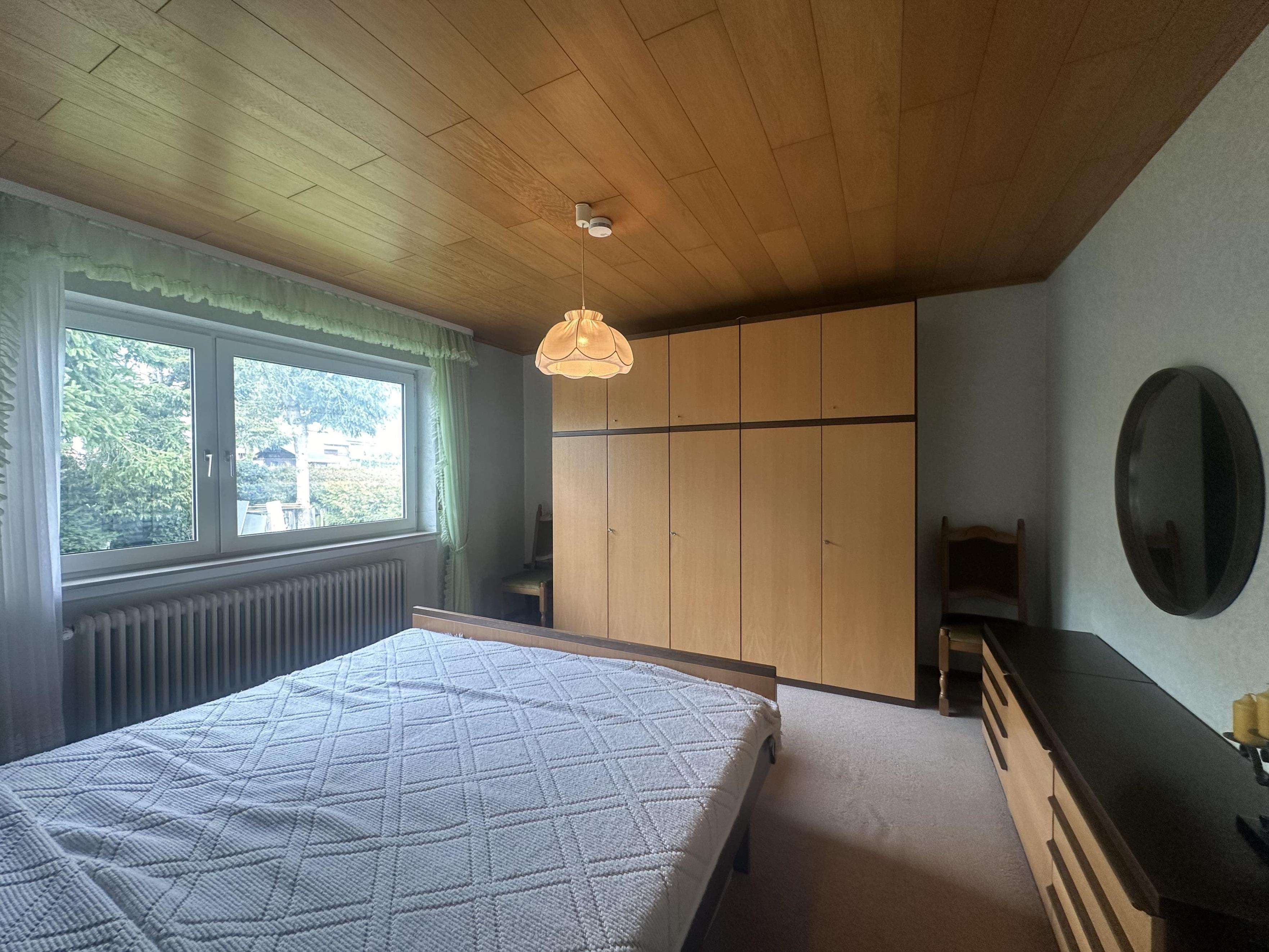 Immobilie in Oberhausen bei Kirn - Zeitgemäßer Bungalow mit Keller und idyllischem Flair  - Bild 2