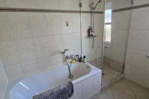 Property thumbnail 37