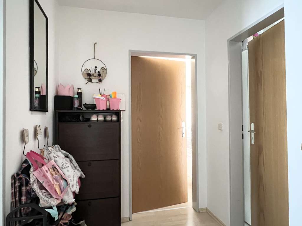 Immobilie in Penzberg - Schön geschnittene 2-Zimmer-Wohnung mit geräumiger Wohnküche - Bild 2