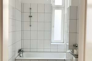 Von Privat - 3 Zi-Altbauwohnung mit Balkon in Flingern Nord - Nähe Hermannsplatz – Lindenstraße 177, 40233 Flingern Nord, Düsseldorf – Vorschaubild 5