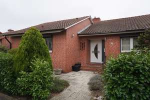 Einfamilienhaus in Lüneburg mit großem Garten in ruhiger Lage – Die vollständige Adresse der Immobilie erhältst du vom Anbieter., 21339 Ochtmissen, Lüneburg – Vorschaubild 1