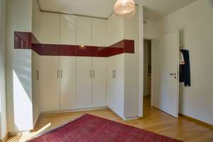 Clarenbach-Gärten: 3 Zimmer (107 m²) am Kanal, Balkon, Aufzug & bis zu 2 TG-Stellplätze – Herbert-Lewin-Straße 1-7, 50931 Lindenthal (Ortsteil), Köln – Vorschaubild 10
