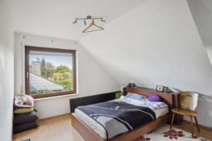 Provisionsfrei – Gepflegtes Zweifamilienhaus mit großem, sonnigem Garten – Die vollständige Adresse der Immobilie erhältst du vom Anbieter., 31515 Wunstorf – Vorschaubild 18