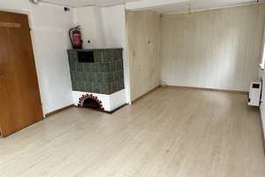 Ein-/Zweifamilienhaus mit Garage und Werkstattgebäude – Die vollständige Adresse der Immobilie erhältst du vom Anbieter., 74592 Kirchberg an der Jagst – Vorschaubild 6
