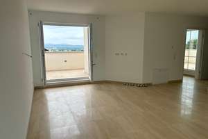 Exclusive Two-Level Penthouse- Private Master Suite & Stunning Rooftop Terrace – Die vollständige Adresse der Immobilie erhältst du vom Anbieter., 55130 Weisenau, Mainz – Vorschaubild 2