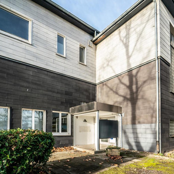 Modernisierte Büroflächen in Essen | zahlreiche Stellplätze vorhanden | RUHR REAL 