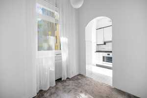 🛠️ Altbautraum mit Garten - Barrierefreie 2 Zimmer Altbau Wohnung mit viel Potenzial – Berlin – Vorschaubild 5