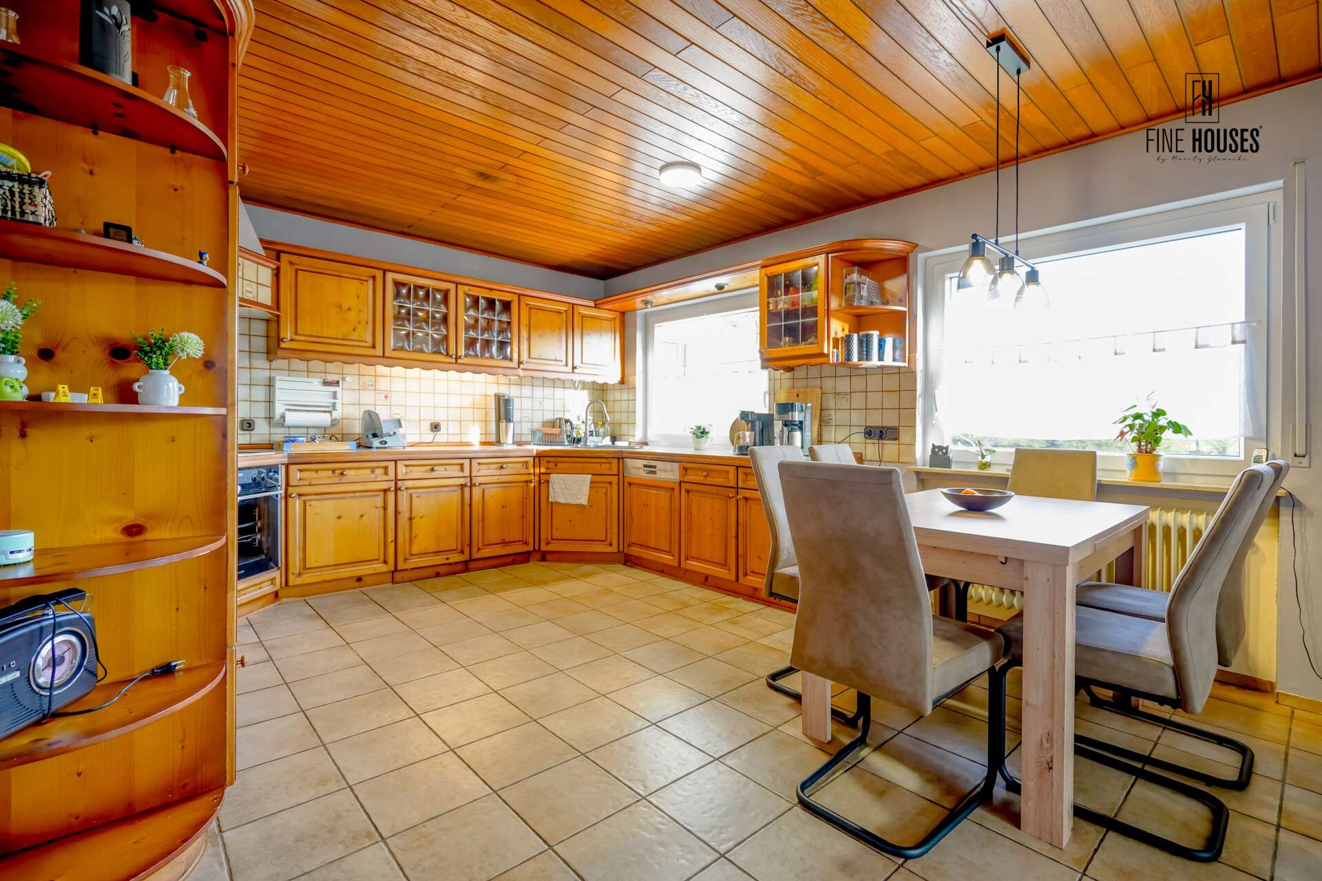 Immobilie in Michelstadt - Wohnen im Grünen: Einfamilienhaus mit Einliegerwohnung in Michelstadt/Weiten-Gesäß. - Bild 9