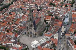 Diskretionsverkauf! Exclusives Stadthaus in Münsternähe – Die vollständige Adresse der Immobilie erhältst du vom Anbieter., 89073 Mitte, Ulm – Vorschaubild 2