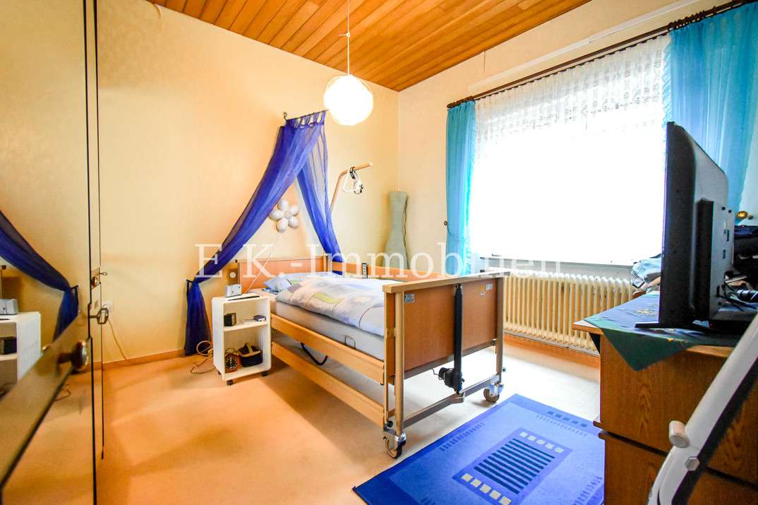 Immobilie in Rhauderfehn - *** Einfamilienhaus im Ortskern **** - Bild 11