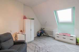 Familienhaus mit Charakter, Garten und vielen Nutzungschancen  – Die vollständige Adresse der Immobilie erhältst du vom Anbieter., 47226 Hochemmerich, Duisburg – Vorschaubild 7