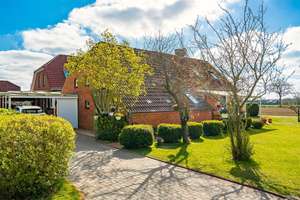 Zweifamilienhaus mit Panorama – Wohnen im Einklang mit der Natur – Die vollständige Adresse der Immobilie erhältst du vom Anbieter., 26605 Aurich – Vorschaubild 6