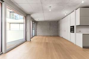 Rund 68 m² puristische Gestaltung & aufregende Ästhetik – Johannisplatz 5, 10117 Mitte (Ortsteil), Berlin – Vorschaubild 2