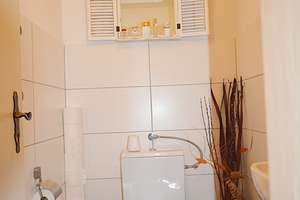 Helle 4- Zimmer-Familien-Wohnung mit  Balkon  und Stellplatz und viel Grün #Nähe Krefeld-Hüls# – Hülser Str. 713, 47803 Inrath/Kliedbruch, Krefeld – Vorschaubild 25